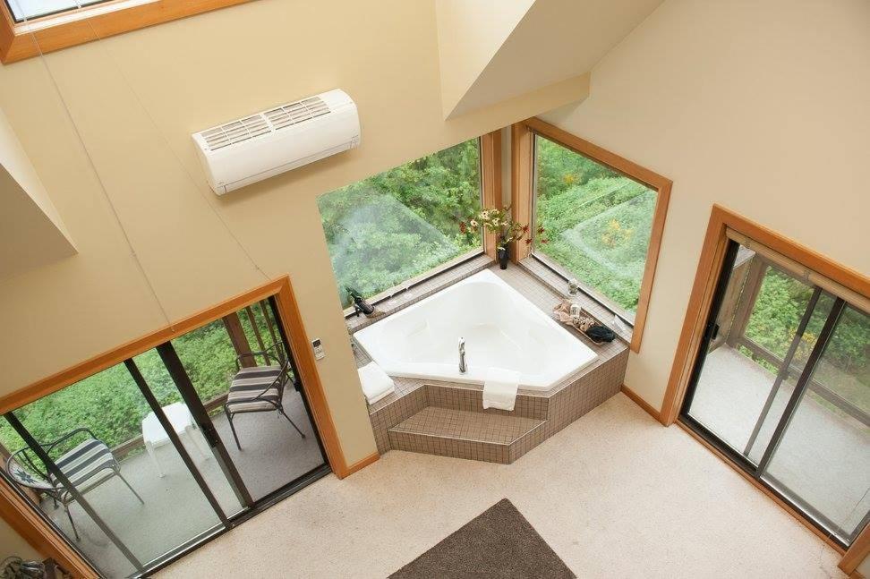 Moon Water Lodge Malahat Exterior foto