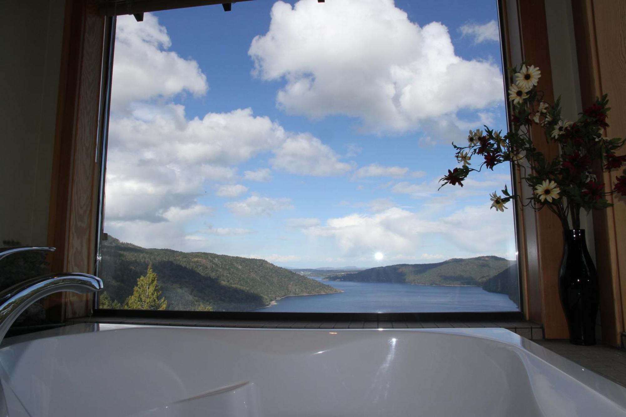 Moon Water Lodge Malahat Cameră foto