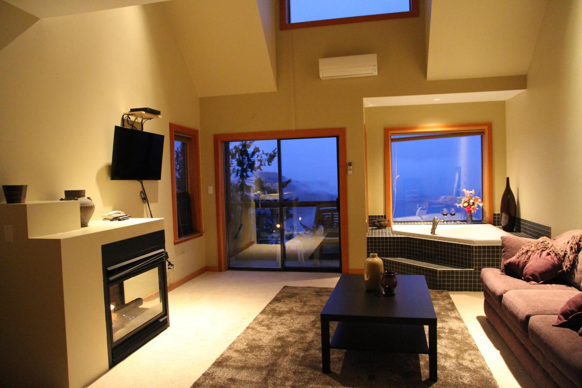 Moon Water Lodge Malahat Cameră foto
